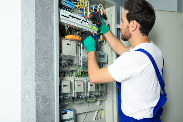 Best 24-Hour Electrician  in Wyoming, DE